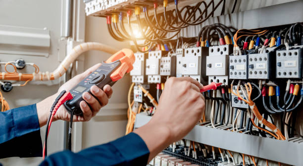 Best Emergency Electrician Near Me  in Hasley Nyon, CA